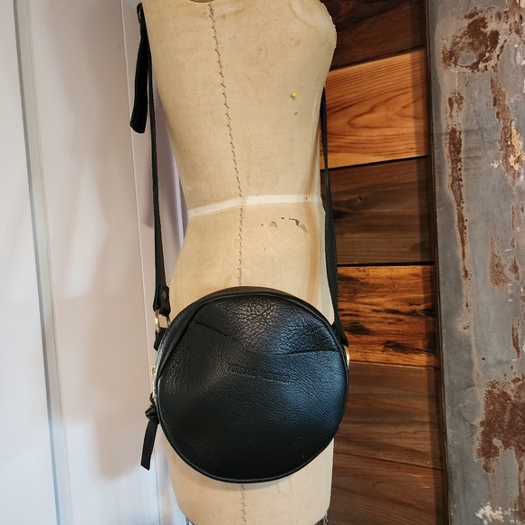 Portland Leather Black Round Mini Crossbody Bag - Picture 2 of 9